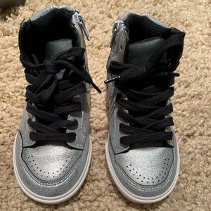 *New* Gap Boys Silver and Black sneakers